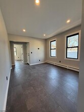 19 Abbotsford Ave in Newark, NJ - Building Photo - Building Photo
