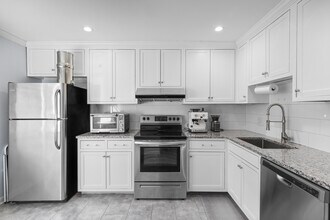 48 Randall Ave in Stamford, CT - Building Photo - Building Photo