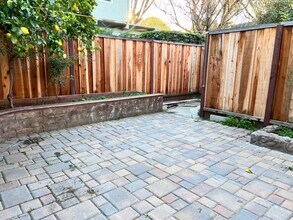 2047 Montecito Ave in Mountain View, CA - Building Photo - Building Photo