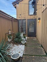 3175 Golden Oak Ct in Farmers Branch, TX - Building Photo - Building Photo