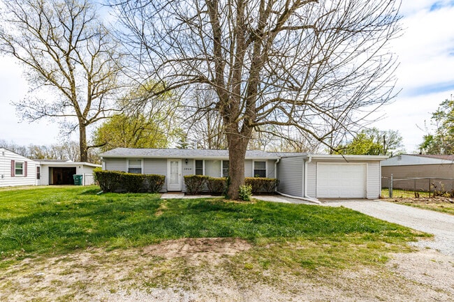 property at 2804 N Colbert Dr
