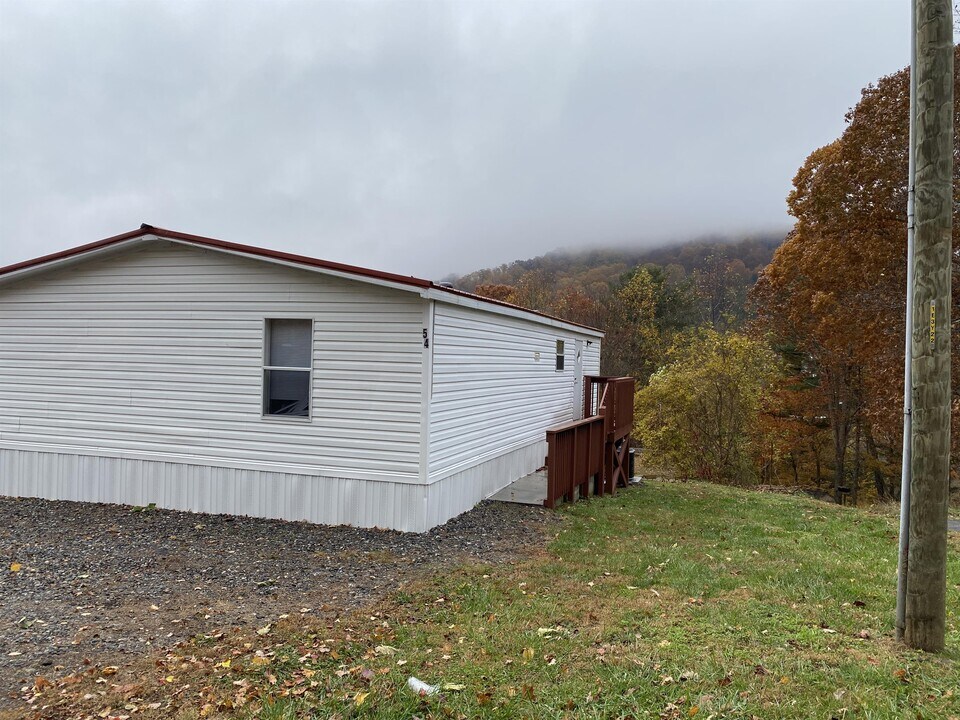 54 Windy Hill Rd in Asheville, NC - Building Photo