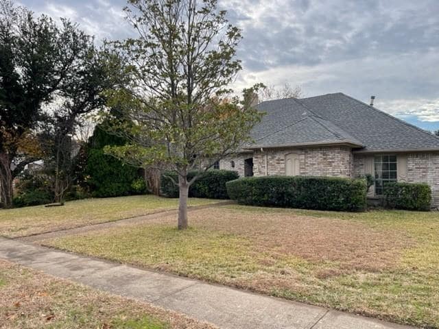 property at 1508 Woodcreek Dr