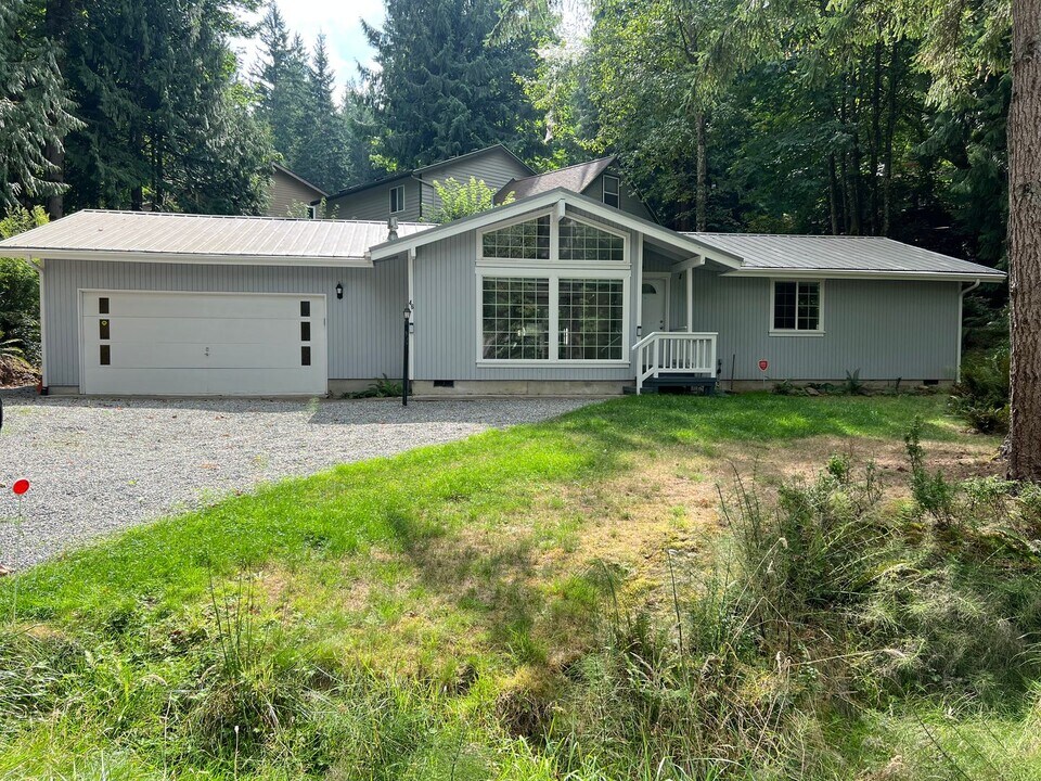 46 Sudden Valley Dr in Bellingham, WA - Building Photo