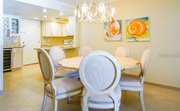 1750 Benjamin Franklin Dr in Sarasota, FL - Building Photo - Building Photo