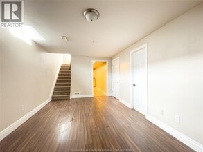 1198 Highnoon Dr in Windsor, ON - Building Photo - Building Photo