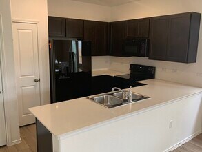 414 Bullhead Rd in Bastrop, TX - Building Photo - Building Photo