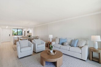 4253 Bay Beach Ln in Fort Myers Beach, FL - Building Photo - Building Photo