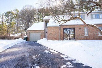 6326 Tamworth Ct in Dublin, OH - Building Photo - Building Photo