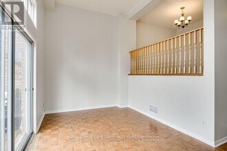 138 Melville Ave in Vaughan, ON - Building Photo - Building Photo