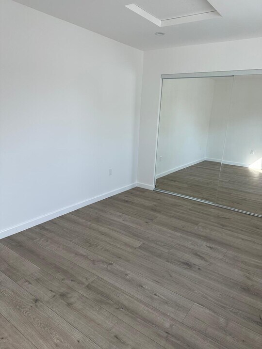 1298 N Dominion Ave in Pasadena, CA - Building Photo