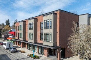 Empress Senior Living at Laurelhurst in Seattle, WA - Building Photo