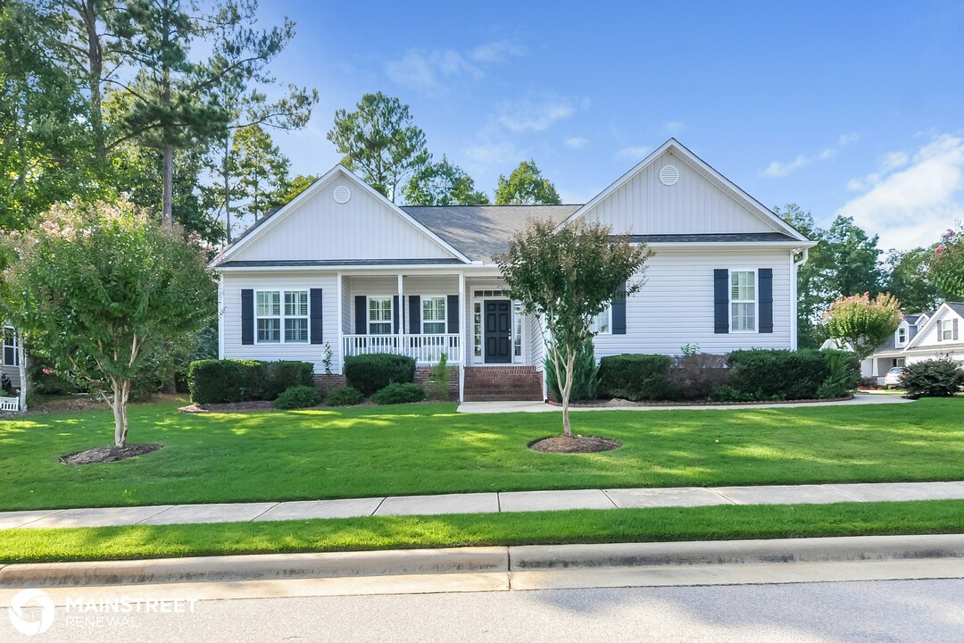 284 N Farm Dr in Clayton, NC - Building Photo