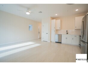 7444 S 75th Ln in Phoenix, AZ - Building Photo - Building Photo