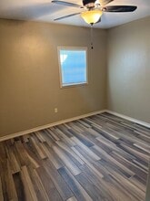 1001 Westview Dr in Abilene, TX - Foto de edificio - Building Photo