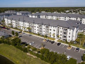 Inspira in Naples, FL - Foto de edificio - Building Photo