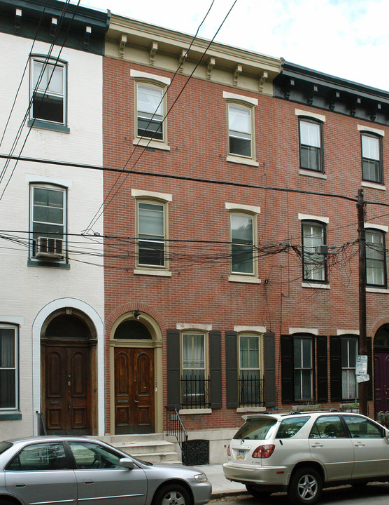 404 S 22nd St in Philadelphia, PA - Building Photo