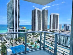 4010 S Ocean Dr, Unit R 1501 in Hollywood, FL - Building Photo - Building Photo