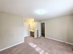 1179 Butterwood Cir in Fayetteville, NC - Building Photo - Building Photo