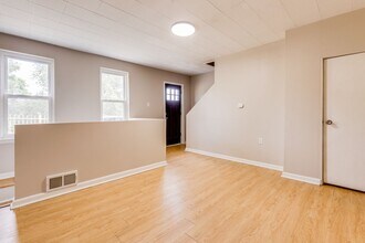 2318 Leticoe St in Pittsburgh, PA - Building Photo - Building Photo