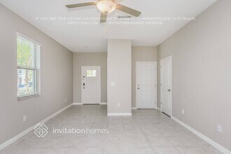 8469 Campus Woods Way in New Port Richey, FL - Building Photo - Building Photo