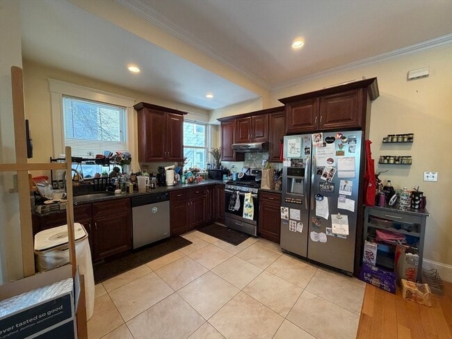 property at 27 Essex St