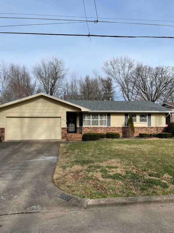 2703 E Madison St in Springfield, MO - Building Photo - Building Photo