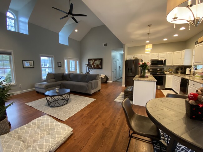property at 7 Ballard St