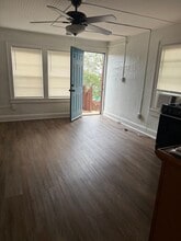 919 N Grandview Ave in Daytona Beach, FL - Building Photo - Building Photo