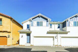 28182 Dwight Dr in Menifee, CA - Building Photo