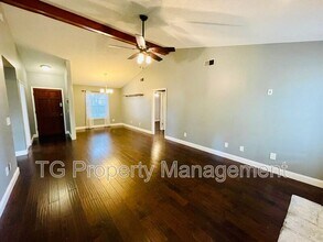 4112 Hollister Pl in Jacksonville, FL - Building Photo - Building Photo