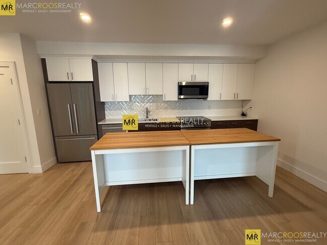 1950 Washington St, Unit PH-5C in Boston, MA - Building Photo - Building Photo