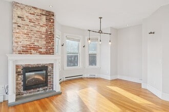 583 Massachusetts Ave in Boston, MA - Building Photo - Building Photo