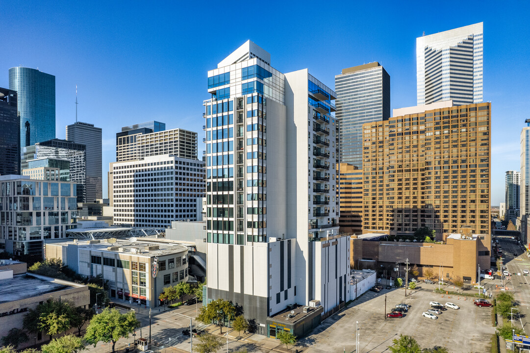 Marlowe in Houston, TX - Building Photo