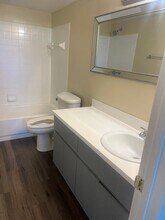 8284 NW 24th St, Unit 8284 in Coral Springs, FL - Foto de edificio - Building Photo