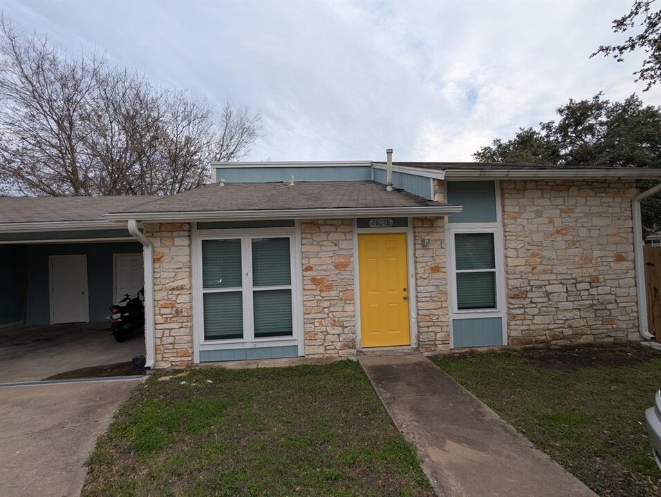 5807 Cherry Park in Austin, TX - Building Photo