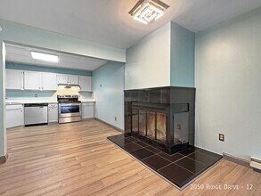 2050 Ridge Dr in St. Louis Park, MN - Building Photo - Building Photo