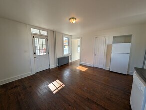 119 S Furnace St in Birdsboro, PA - Building Photo - Building Photo