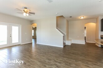 3879 Hammock Bluff Dr in Jacksonville, FL - Building Photo - Building Photo