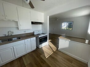 1837-39 Felton St in San Diego, CA - Building Photo - Building Photo