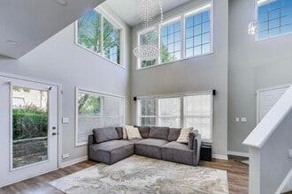 4724 Lacey Ave in Lisle, IL - Building Photo - Building Photo