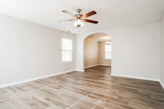 4409 Cobble Creek Ln in Raleigh, NC - Building Photo - Building Photo