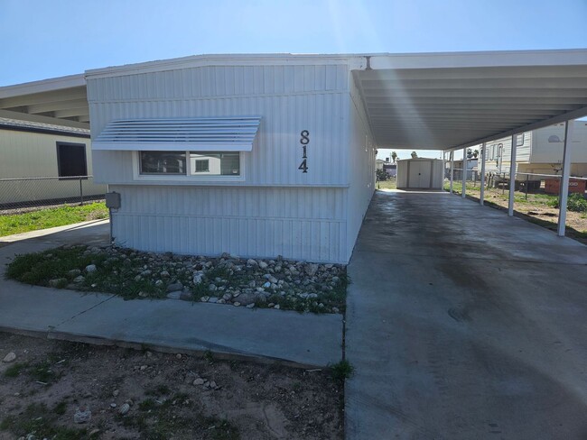 property at 814 Glen Dr