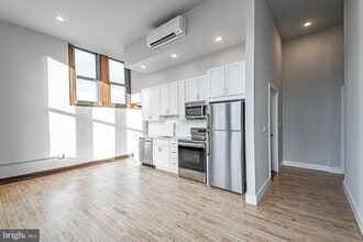 1300 S 19th St in Philadelphia, PA - Building Photo - Building Photo