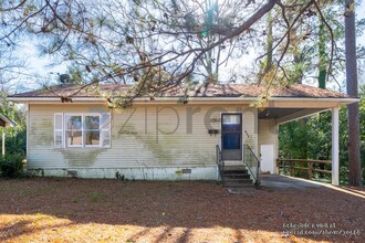 964 W Ormond Terrace in Macon, GA - Building Photo - Building Photo