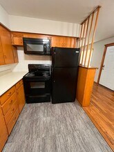 934 E Delmar St in Springfield, MO - Building Photo - Building Photo