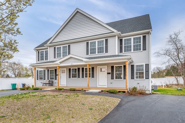 54 Burgess St in Attleboro, MA - Building Photo - Building Photo