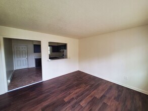 3409 Calumet Pl in Greensboro, NC - Building Photo - Building Photo
