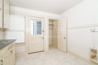 1301-1311-1311 6th Ave in Tacoma, WA - Building Photo - Building Photo