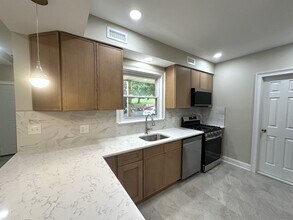 362 Palisade Ave in Garfield, NJ - Building Photo - Building Photo